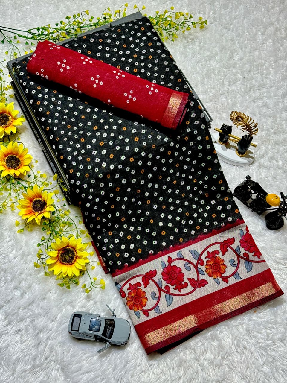 Mul Cotton Saree with Uniform Design and Matching Blouse
